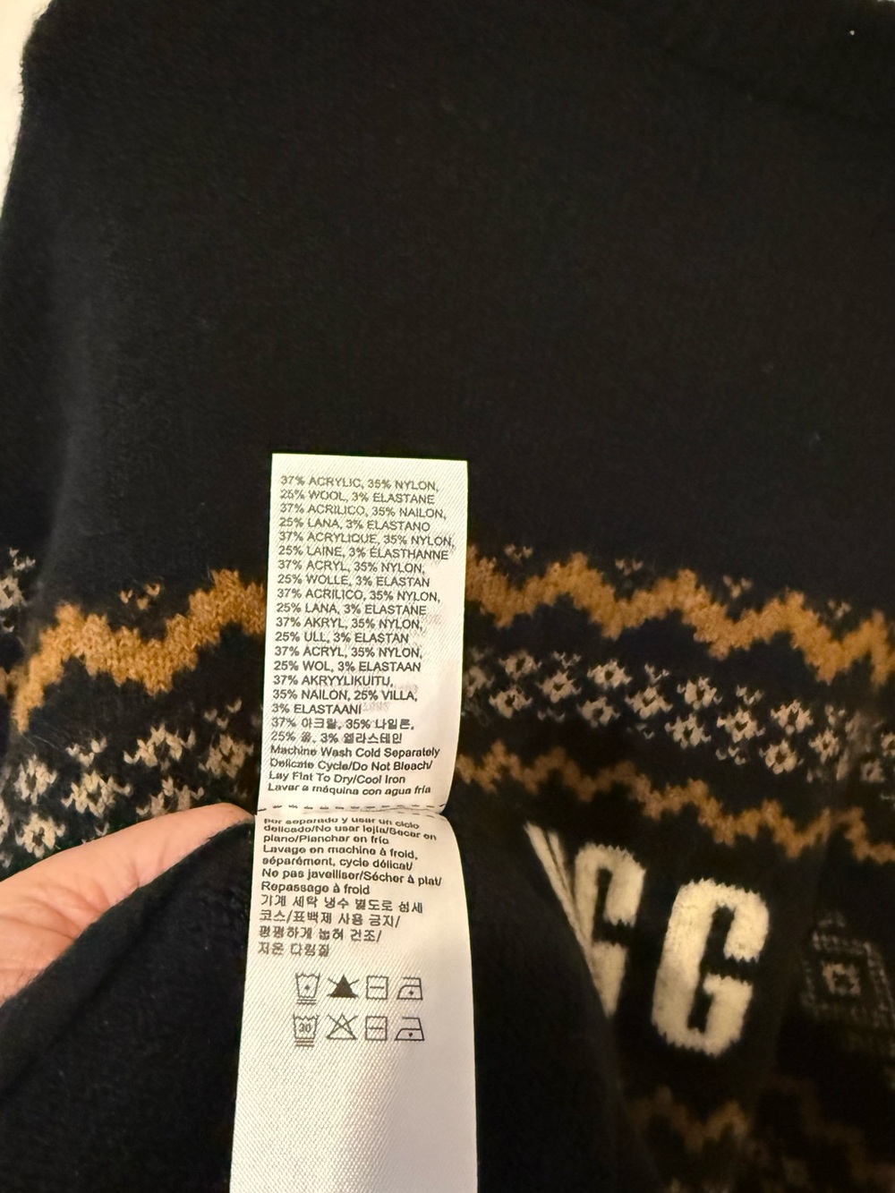 NWT Ugg Kaelan UggIsle Sweater Black - Picture 5 of 5